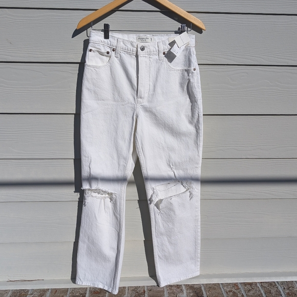 Abercrombie Jeans NWT Size 6 28 Short White Ultra High Rise 90s Straight Destroy - Picture 6 of 10